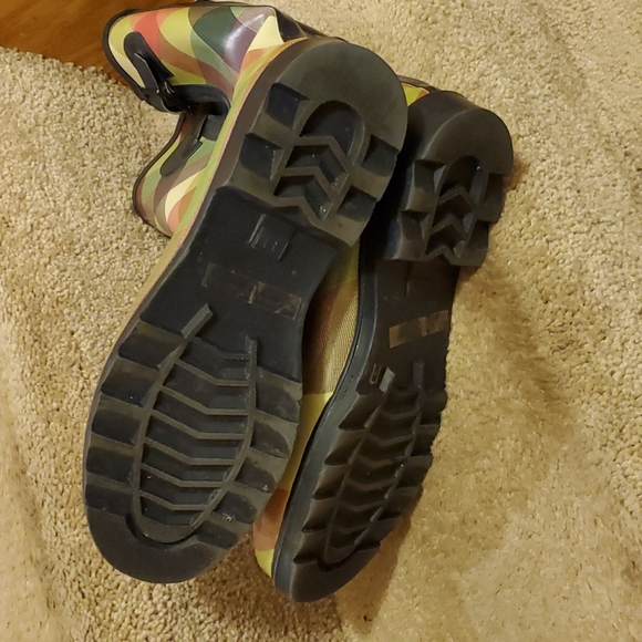 Women's Multi-colored Rainboots - Picture 5 of 6